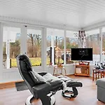 Holiday home Gorgeous In With Wifi *