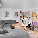 Gorgeous In With Wifi Holiday home *